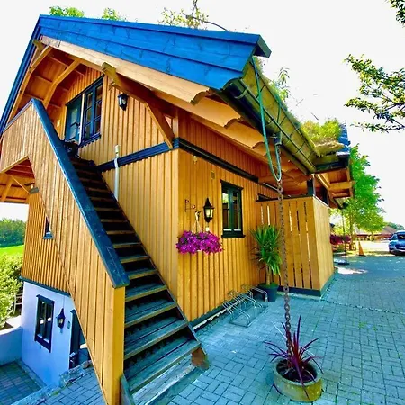 Sarpsborg - Utne Holiday park *