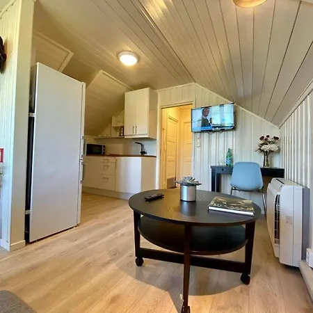 - Utne Holiday park *